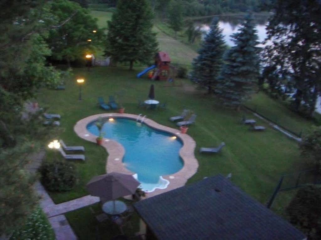 Auberge Villa Bellerive Nominingue Exterior photo